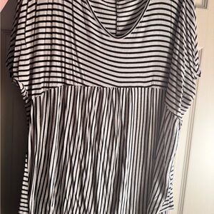 SJS Black and White Boxy Short Sleeve Tee